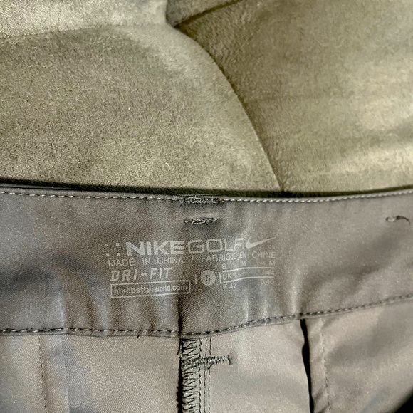 Flat front Golf shorts - Picture 5 of 5